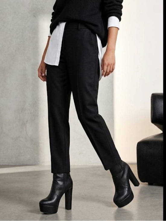 Exvee Shoes - Women's Black Textured Platform Ankle Boots